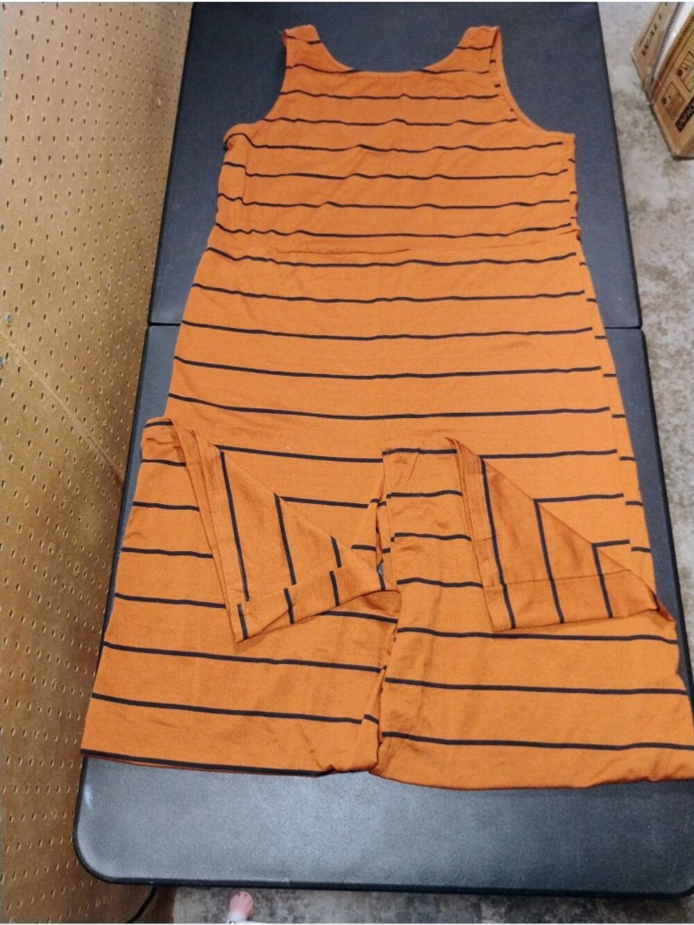 Striped Orange Sleeveless Maxi Dress Womens Size L Casual Style - Picture 2 of 6